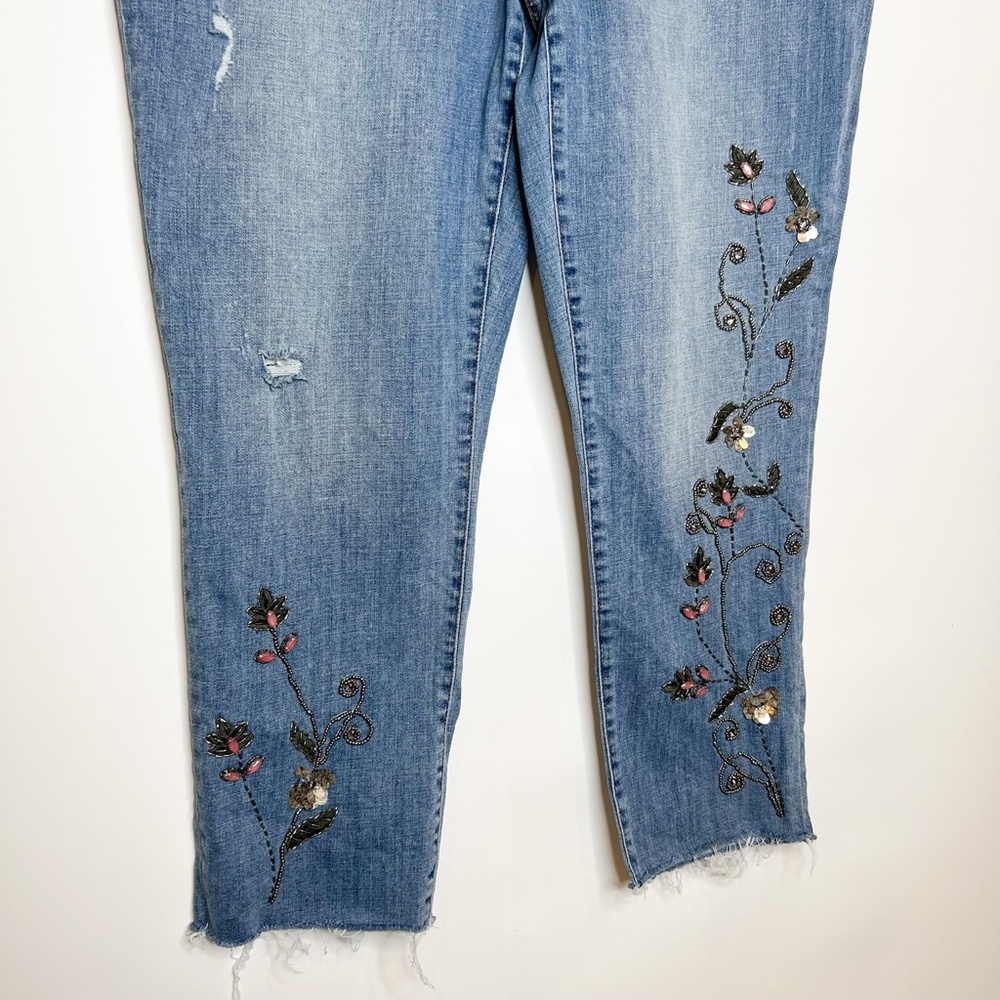 Chicos Jeans So Slimming Beaded Vines Girlfriend Ankle Jeans - Picture 4 of 10